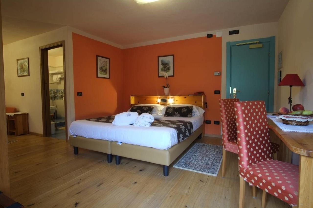 Hotel Granta Parey Rhêmes-Notre-Dame Kültér fotó
